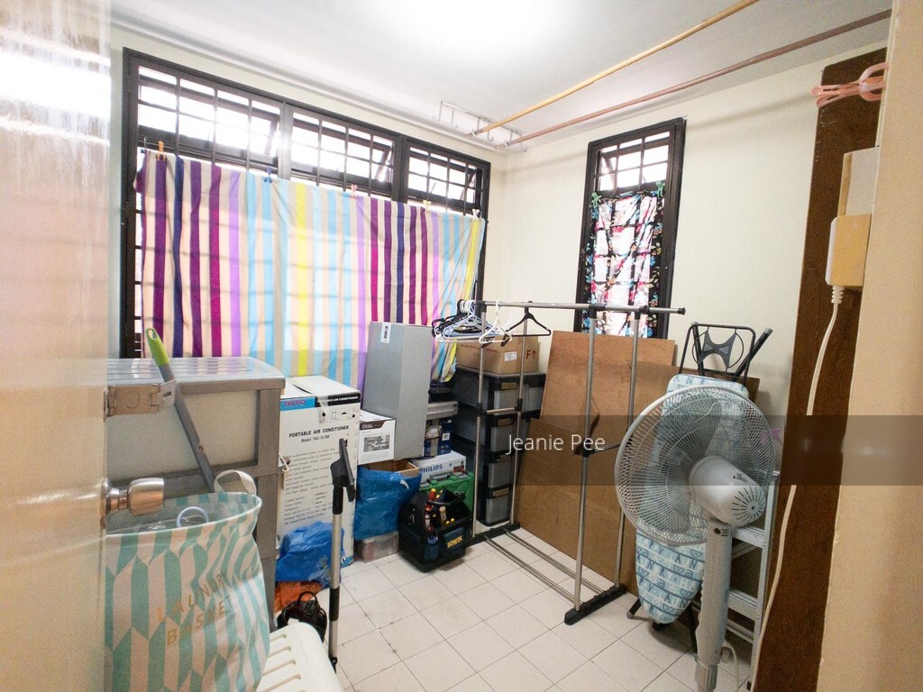 Blk 27 Toa Payoh East (Toa Payoh), HDB 3 Rooms #238365411